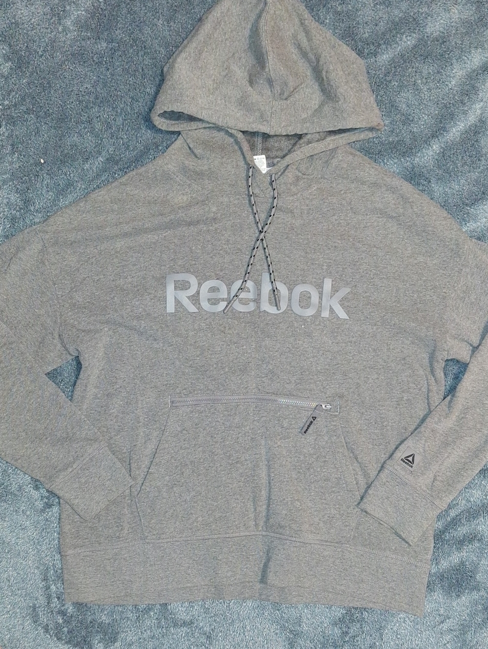 Reebok Womans Light Gray Logo Hoodie Sweatshirt